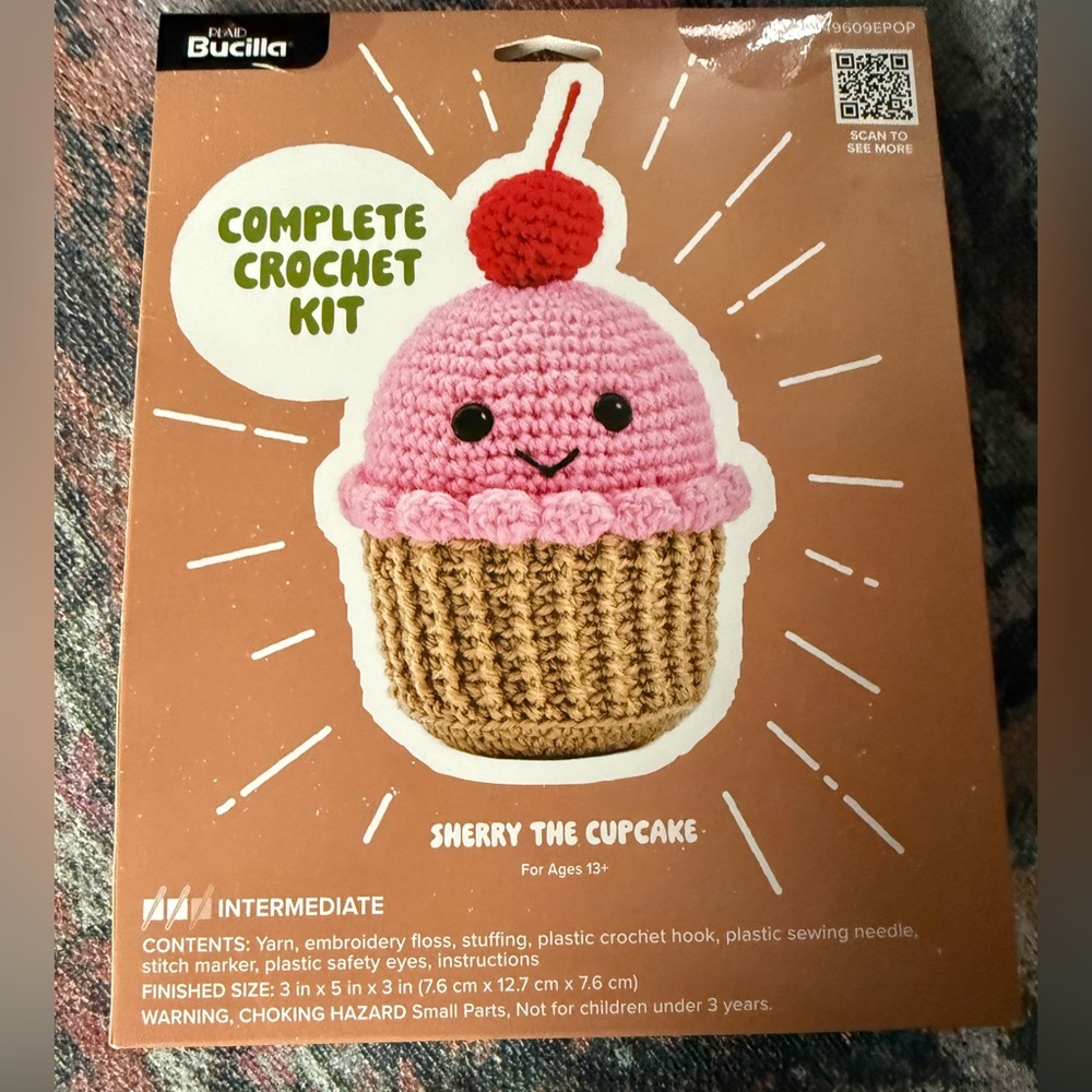 Bucilla‎ Pink and Red Crochet Kit